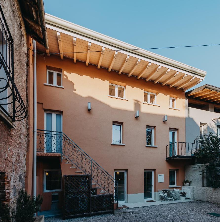 Le Due Dame Hotell Manerba del Garda Eksteriør bilde