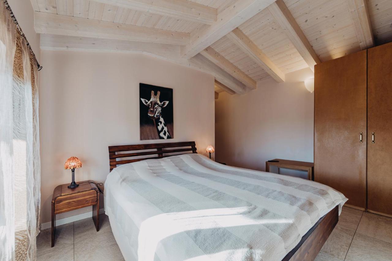 Le Due Dame Hotell Manerba del Garda Eksteriør bilde