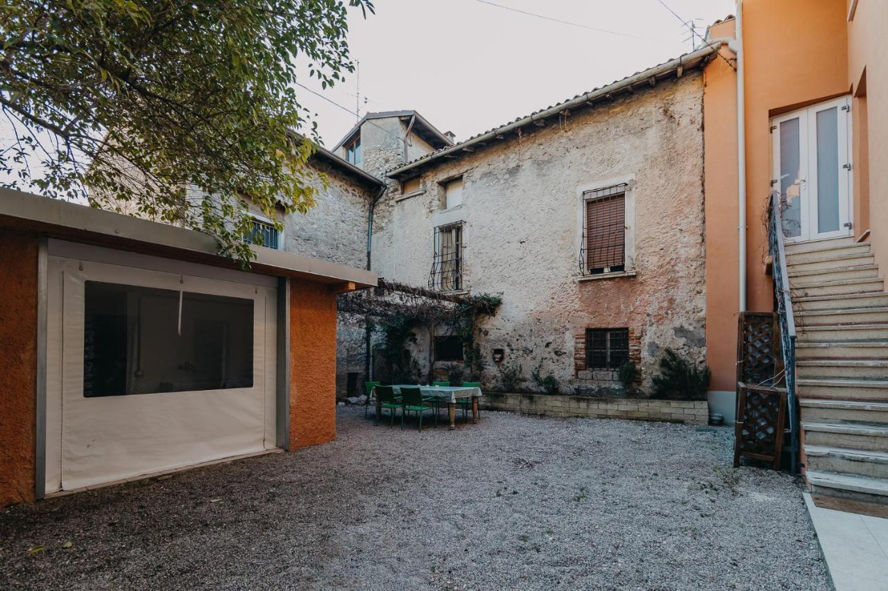 Le Due Dame Hotell Manerba del Garda Eksteriør bilde